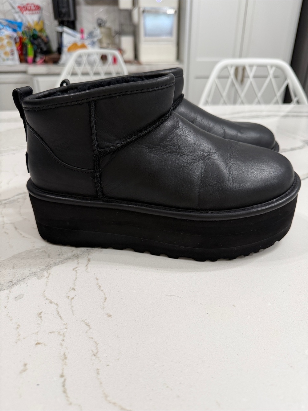 UGG Classic Platform Ultra Mini Black Leather Ankle Boots - Women US Size 6